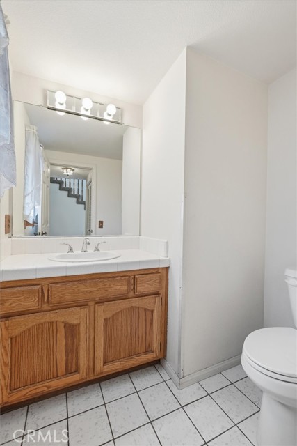 Detail Gallery Image 22 of 46 For 2106 Dufour Ave #1,  Redondo Beach,  CA 90278 - 3 Beds | 2/1 Baths