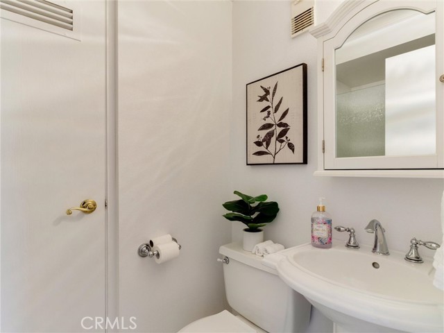 Detail Gallery Image 33 of 46 For 1750 E Ocean Bld #213,  Long Beach,  CA 90802 - 2 Beds | 2 Baths