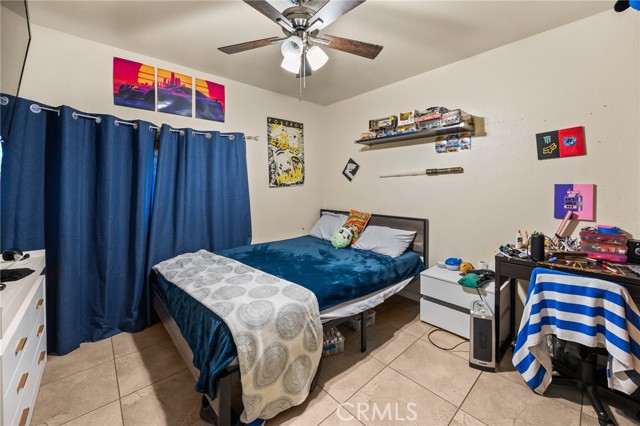 Detail Gallery Image 17 of 36 For 16551 State Highway 173, Hesperia,  CA 92345 - 3 Beds | 2 Baths