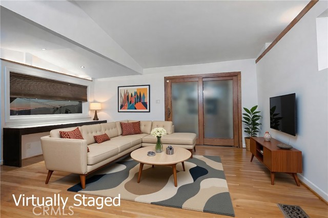 Detail Gallery Image 3 of 38 For 11064 Plainview, Tujunga,  CA 91042 - 4 Beds | 1 Baths