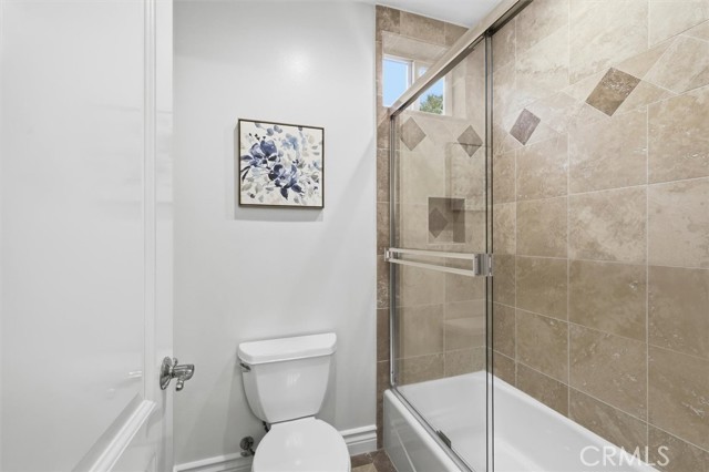 Detail Gallery Image 37 of 52 For 120 via Alameda, Redondo Beach,  CA 90277 - 5 Beds | 4 Baths