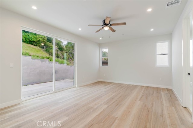 7416 Valaho Lane, Tujunga CA: https://media.crmls.org/medias/8cf022b7-52f9-41ff-be38-6fef7fefa345.jpg