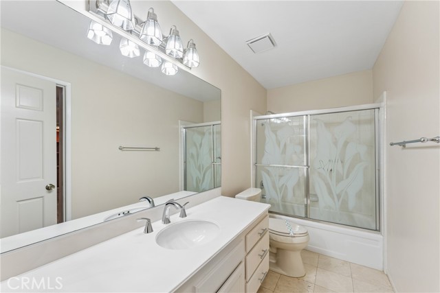 132 Gran Via, Palm Desert, CA 92260