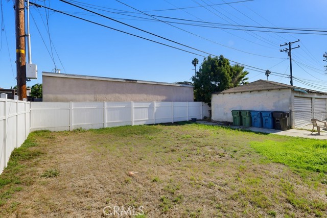 9132 Crenshaw Boulevard, Inglewood CA: https://media.crmls.org/medias/8cf07d63-c780-41f1-bcdb-4026d7ee7030.jpg