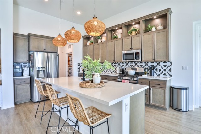 31134 Bay Horse Way, Menifee CA: https://media.crmls.org/medias/8cf0cfe2-89a6-4593-b545-aa23db4370e9.jpg