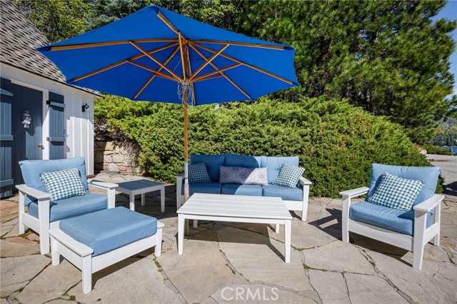 Detail Gallery Image 43 of 75 For 28641 North Shore Rd, Lake Arrowhead,  CA 92352 - 14 Beds | 11/1 Baths