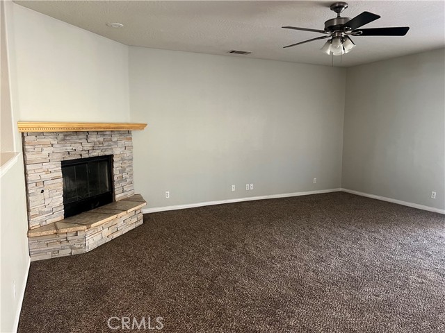 Detail Gallery Image 10 of 16 For 26500 Silver Lakes, Helendale,  CA 92342 - 4 Beds | 2 Baths