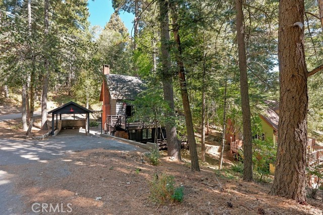 813 Poe Court, Lake Arrowhead, CA 92352