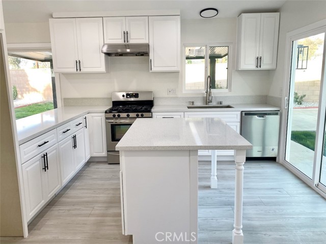 Detail Gallery Image 18 of 75 For 4095 Penrod Dr, Riverside,  CA 92505 - 3 Beds | 2 Baths