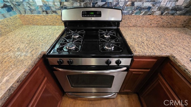 31180 Lavender Court, Temecula CA: https://media.crmls.org/medias/8cf2bd5f-94fe-4fbb-8450-994a439b5273.jpg