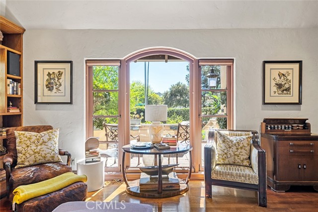 Detail Gallery Image 14 of 70 For 2285 E Orange Grove, Pasadena,  CA 91104 - 4 Beds | 4/1 Baths