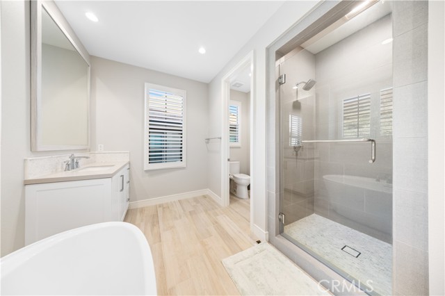 Detail Gallery Image 27 of 36 For 130 Mezza Luna, Irvine,  CA 92602 - 4 Beds | 3 Baths