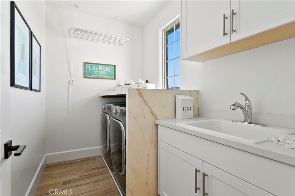 8cf355bf Ea81 4ee2 8434 6b5d4d7704df