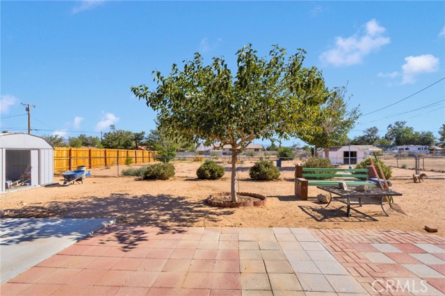 Detail Gallery Image 29 of 37 For 21909 Cherokee Ave, Apple Valley,  CA 92307 - 3 Beds | 2 Baths