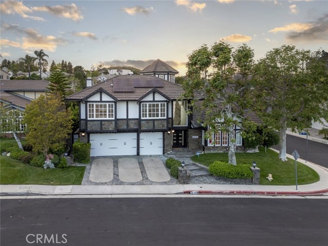 6037 Little Oak Lane, Woodland Hills CA: https://media.crmls.org/medias/8cf3bae8-aeb7-4c00-931e-a681dc3654e1.jpg