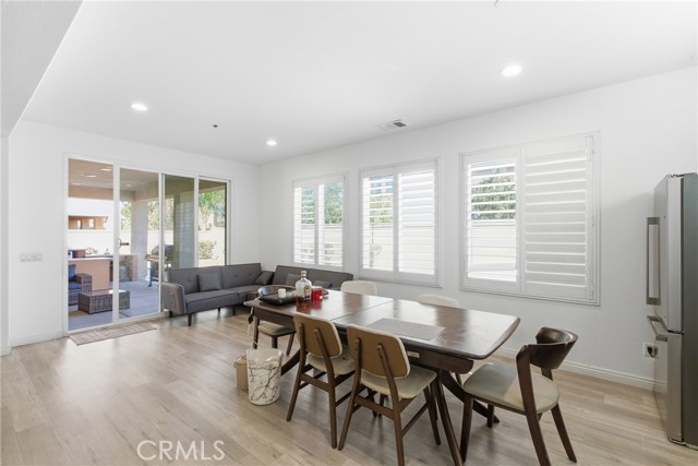 Detail Gallery Image 7 of 26 For 14648 Viva Dr, Corona,  CA 92880 - 6 Beds | 3/1 Baths