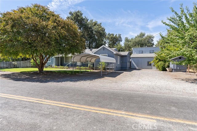 4075 County Road 203, Hamilton City CA: https://media.crmls.org/medias/8cf5cce6-5258-495b-b026-c653f5949b8d.jpg