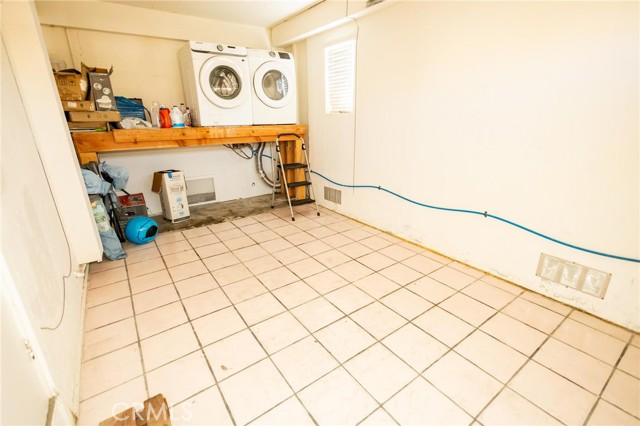 Detail Gallery Image 13 of 47 For 1825 W Balboa Bld, Newport Beach,  CA 92663 - – Beds | – Baths