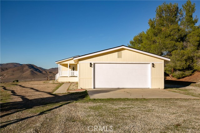 Detail Gallery Image 3 of 25 For 32010 Quirk, Acton,  CA 93510 - 3 Beds | 2 Baths