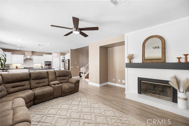 Detail Gallery Image 21 of 62 For 33713 Pebble Brook Cir, Temecula,  CA 92592 - 4 Beds | 3 Baths