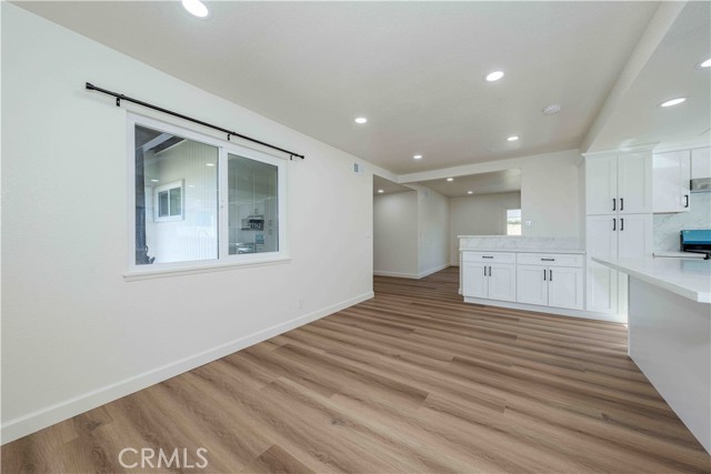 Detail Gallery Image 8 of 33 For 21142 Miramar Ln, Huntington Beach,  CA 92646 - 3 Beds | 2 Baths