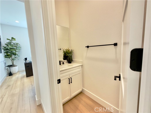 7051 Hurley Court, San Bernardino CA: https://media.crmls.org/medias/8cf93e87-fa0a-478b-af0e-e3b3039a437e.jpg