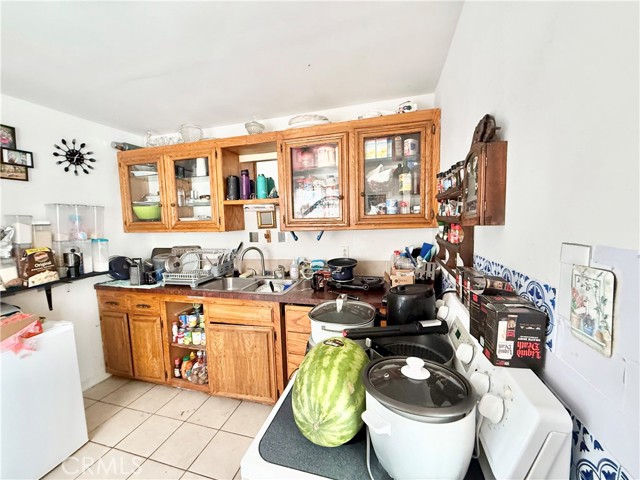 Detail Gallery Image 16 of 58 For 82449 1st St, Trona,  CA 93562 - 6 Beds | 3 Baths