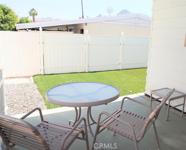 Detail Gallery Image 57 of 72 For 163 Yucca Dr, Palm Springs,  CA 92264 - 2 Beds | 2 Baths