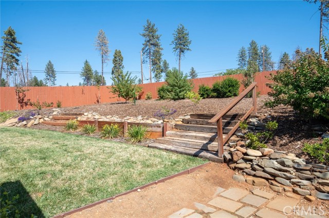 6354 Berkshire Avenue, Paradise CA: https://media.crmls.org/medias/8cfa58e6-5f36-4485-a379-a827e8f6b393.jpg