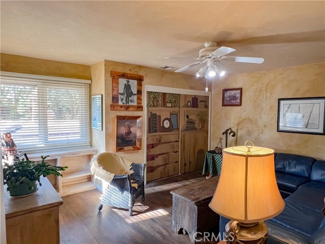 Detail Gallery Image 37 of 64 For 2323 E Hills #57,  Bakersfield,  CA 93306 - 3 Beds | 2/1 Baths