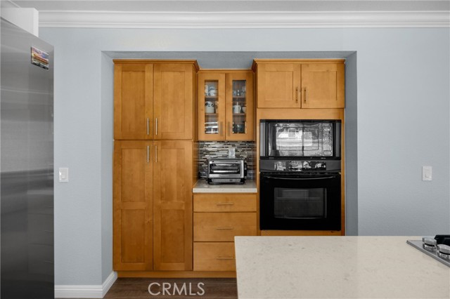 4350 Bennington Court, Chino CA: https://media.crmls.org/medias/8cfa8ca6-0aa0-4cae-8d48-706c602a2473.jpg