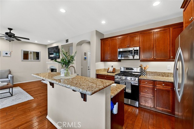 Detail Gallery Image 16 of 58 For 40265 Danbury Ct, Temecula,  CA 92591 - 3 Beds | 2/1 Baths