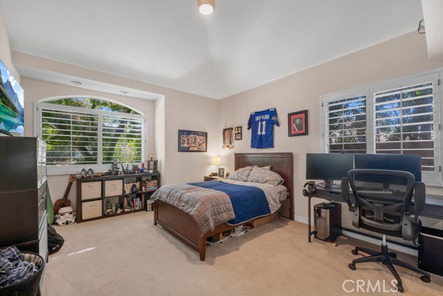 Detail Gallery Image 26 of 60 For 4228 Saddlecrest Ln, Westlake Village,  CA 91361 - 4 Beds | 3/1 Baths