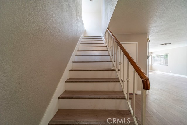 Detail Gallery Image 14 of 30 For 11334 Oak Knoll Dr, Fontana,  CA 92337 - 3 Beds | 2/1 Baths