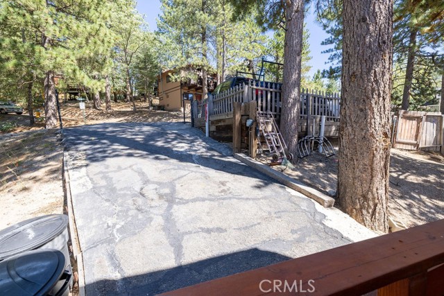 2476 Elko Drive, Running Springs CA: https://media.crmls.org/medias/8cfb664d-7d3b-40ad-9a62-655315c26937.jpg