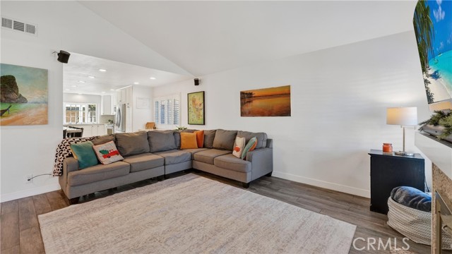 Detail Gallery Image 14 of 53 For 20972 Calle Celeste, Lake Forest,  CA 92630 - 4 Beds | 2 Baths