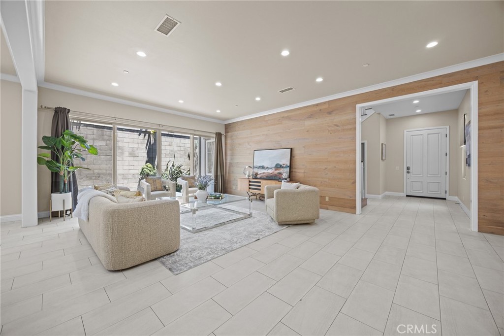MLS #OC26158711 image #9