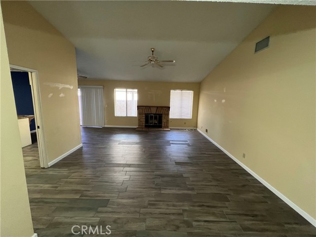 1419 Hancock Circle, San Jacinto CA: https://media.crmls.org/medias/8cfcfb25-5055-4c7a-8c30-6449b6be1838.jpg
