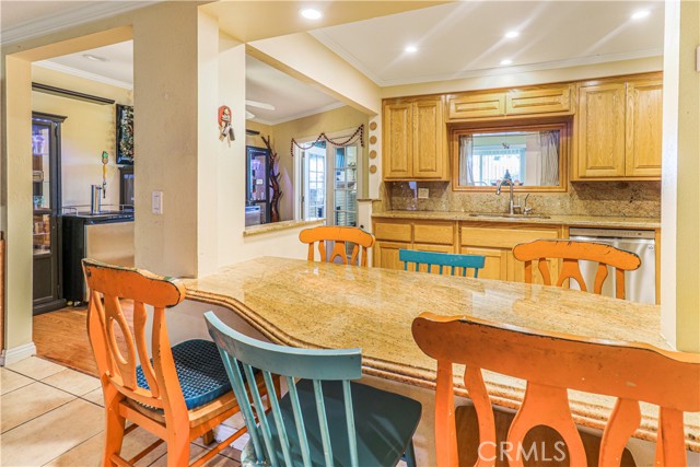 Detail Gallery Image 6 of 22 For 833 S Kouri, Anaheim,  CA 92804 - 3 Beds | 2 Baths