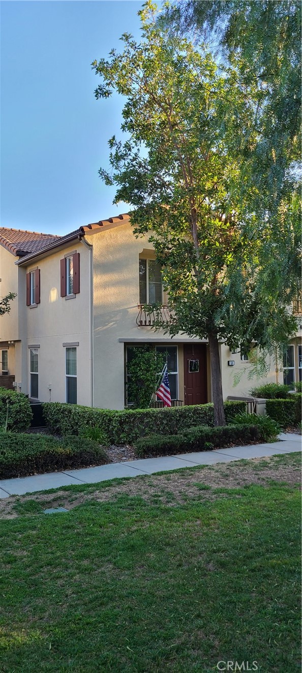 Detail Gallery Image 5 of 5 For 15723 Parkhouse Dr #59,  Fontana,  CA 92336 - 4 Beds | 2/1 Baths