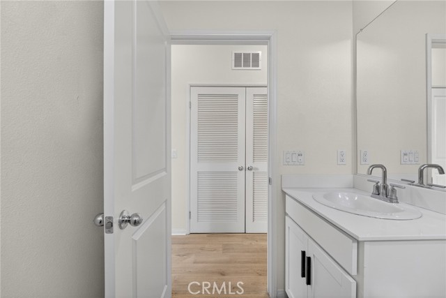 Detail Gallery Image 37 of 55 For 8405 N Fusion, Northridge,  CA 91325 - 4 Beds | 4 Baths