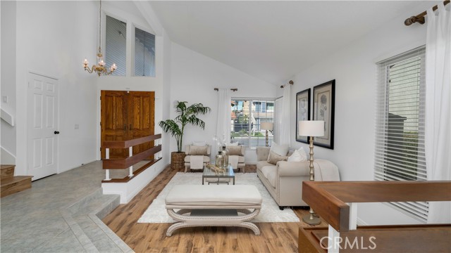 Detail Gallery Image 7 of 55 For 7 Nantucket, Irvine,  CA 92620 - 4 Beds | 2/1 Baths