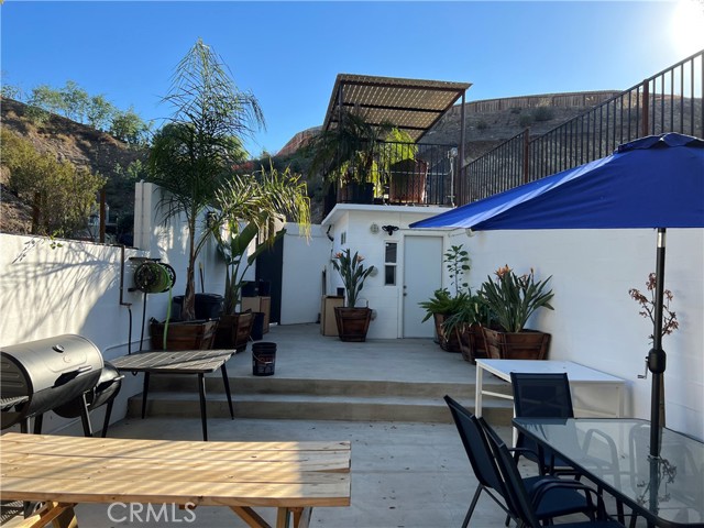 Detail Gallery Image 18 of 40 For 10171 N Sherman Grove, Sunland,  CA 91040 - – Beds | – Baths