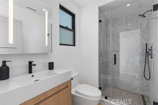 Detail Gallery Image 29 of 34 For 507 .5 Marguerite Ave, Corona Del Mar,  CA 92625 - 3 Beds | 2/1 Baths