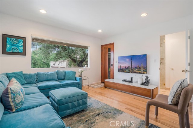 Detail Gallery Image 23 of 61 For 132 Stagecoach, Bell Canyon,  CA 91307 - 5 Beds | 4 Baths