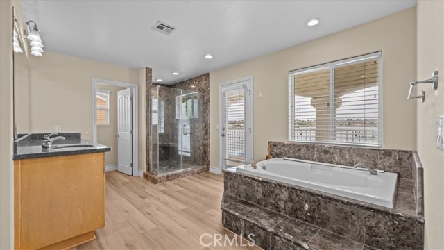 Detail Gallery Image 21 of 43 For 13310 Sea Gull Dr, Victorville,  CA 92395 - 3 Beds | 3 Baths