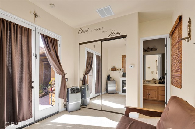 Detail Gallery Image 49 of 75 For 12916 Hyperion Ln, Apple Valley,  CA 92308 - 5 Beds | 3/1 Baths