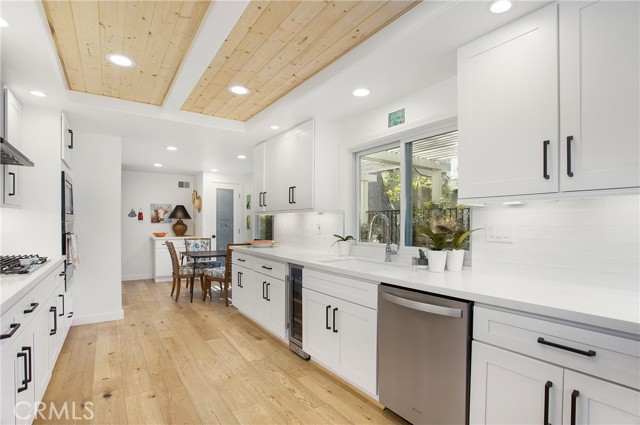 Kitchen with breakfast nook