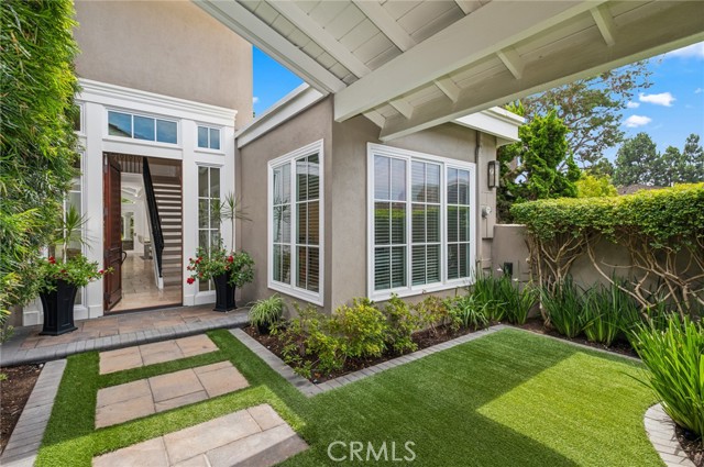 Detail Gallery Image 34 of 40 For 6 Rue Cannes, Newport Beach,  CA 92660 - 3 Beds | 2/1 Baths