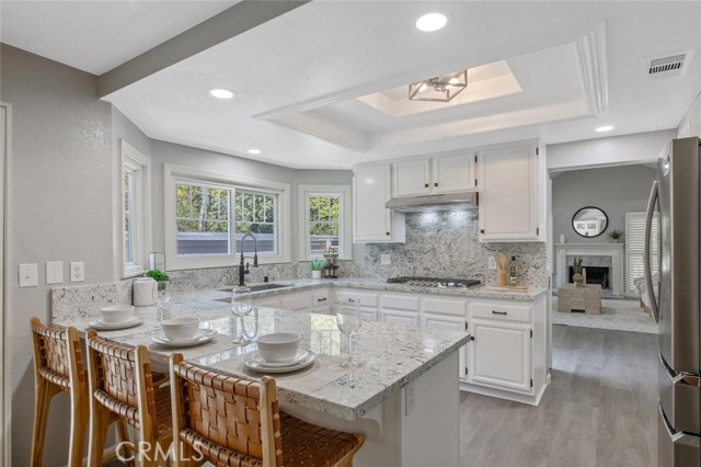 Detail Gallery Image 18 of 38 For 5682 Starwood Ct, Westlake Village,  CA 91362 - 3 Beds | 3 Baths